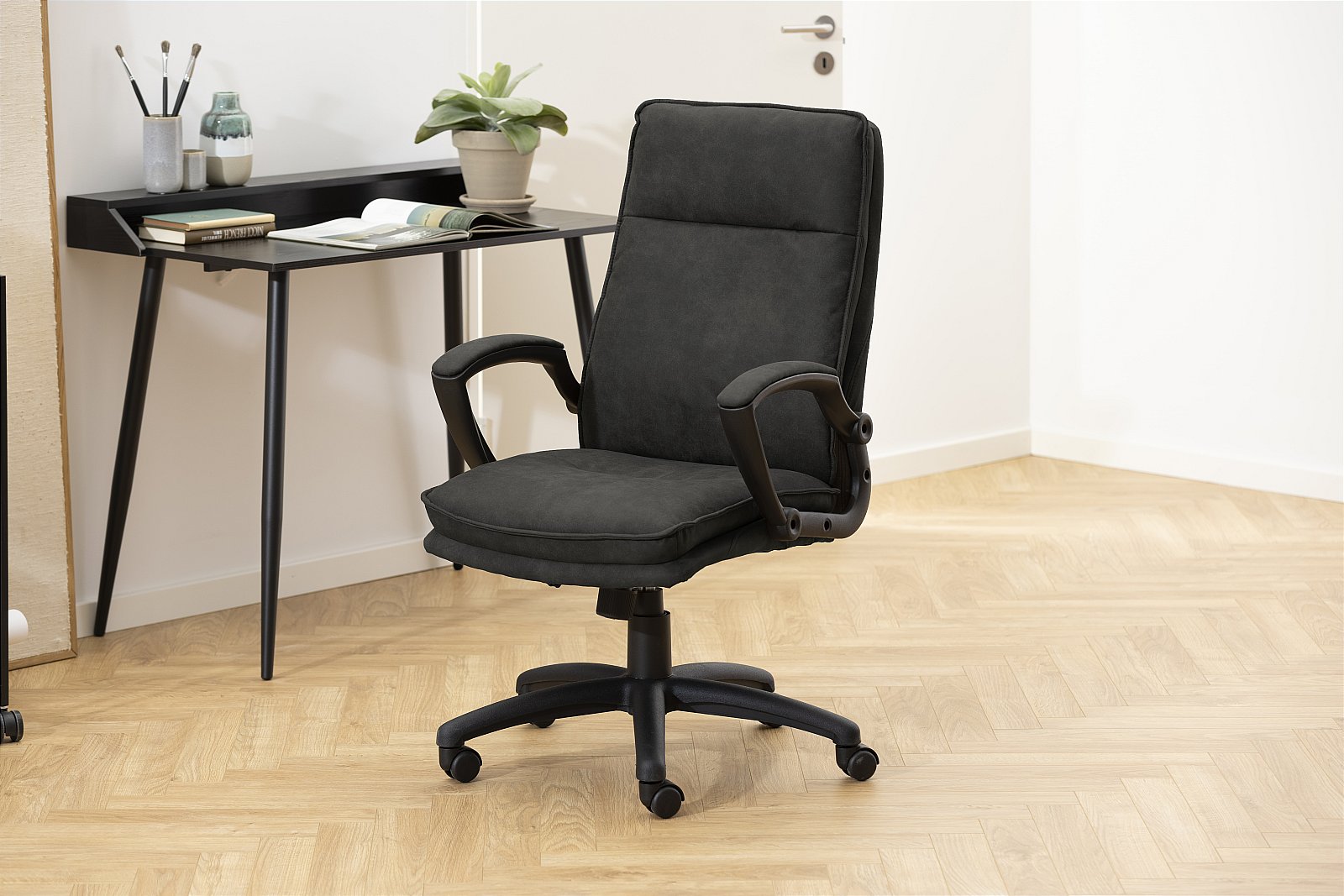 Comfortable wooden desk deals chair